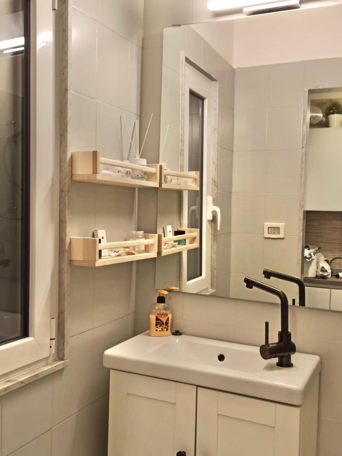 Attic8 Apartment Bari Luaran gambar